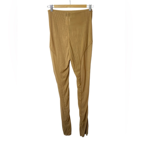 Kathryn Bowen - Skater Leggings - Picture 6 of 9